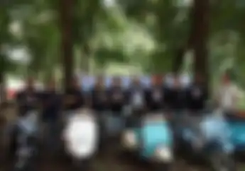 Pererat Silaturahmi, Vespa 60s Jabodetabek Gelar Family Gathering Pertama Sambil Pesta Durian