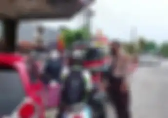 Jangan Bepergian Bagi yang Belum Vaksin Lengkap Mulai 24 Desember Ada Pemeriksaan oleh Para Petugas