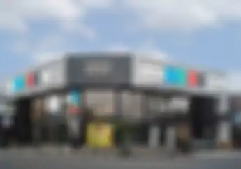 PT Piaggio Indonesia Resmi Buka Diler Motoplex Baru di Yogyakarta