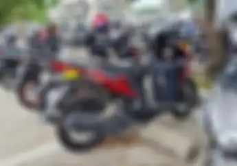 Jika Mau Parkir Lama Hindari Tempat Seperti Ini Karena Berisiko Motor Jadi Rusak