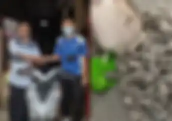 Viral Pria Beli Cash Motor Honda BeAT Pakai Uang Koin, Dikumpulkan Selama 1 Tahun