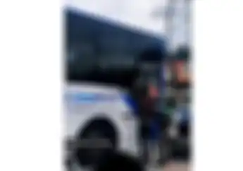 Video Driver Ojol Ngamuk ke Sopir Bus TransJakarta, Kaca Sampai Pecah Gara-gara Masalah Ini