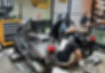 Lengkap Paket Servis Vespa Matic Di Bengkel SHD, Mulai Rp 200 Ribuan