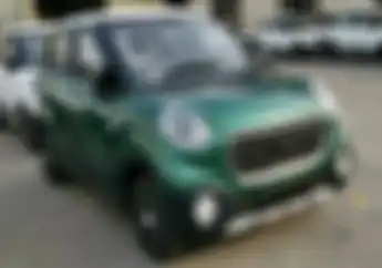 Harga Mirip NMAX, Muat 4 Orang Desain Ala Mini Cooper Anti Minum Bensin