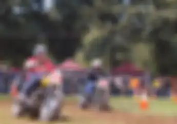 Pakai Motor Klasik, BBMC Indonesia Sabet Dua Podium di Slide On Sunday