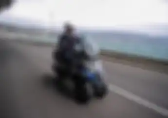 Wow, Piaggio Bareng Autoliv Bakal Kembangkan Airbag Buat Motor