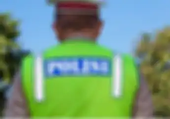 Geger, Anggota Polisi Hampir Dikeroyok Karena Tarik Paksa Motor Warga Bareng 6 Polisi Gadungan