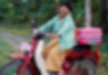 Aksi Mbah Minto di YouTube, Pernah Beraksi Naik Berbagai Jenis Motor dari Matic Sampai Motor Drag
