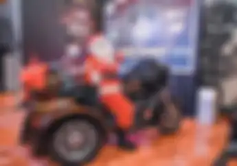 Gelar Baksos Bersama Anak-anak Dan UMKM, HOG Anak Elang Jakarta Chapter Bagi-bagi Berbagai Bantuan