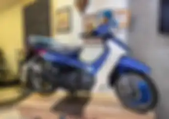 Motor Langka Suzuki RGV 120 Tahun 1999 NOS Dijual, Harga Bikin Kaget