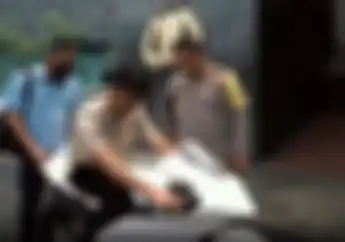 Wuih, Kapolda Hadiahkan Motor Balap Moto3 ke Mario Aji Untuk Latihan di Sirkuit Mandalika