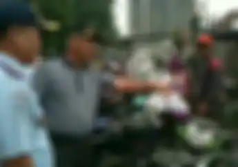 Walikota Bekasi Rahmat Effendi Dikabarkan Kena OTT, Pernah Tegur Tukang Ojek Pangkalan