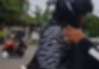 Video Pemotor Dihadang Debt Collector Sok Jagoan Padahal Salah Sasaran di Majenang, Netizen Langsung Geram