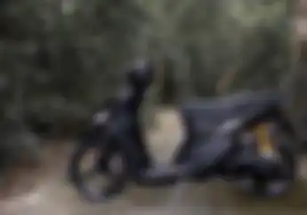Modifikasi Yamaha Mio Lawas Pede Berbaju Penuh Karbon Plus Aksesoris Keren