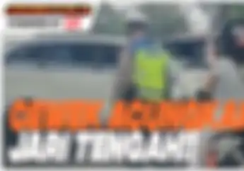 Video Seorang  Pengendara Wanita Nekat Acungkan Jari Tengah Ke Polisi