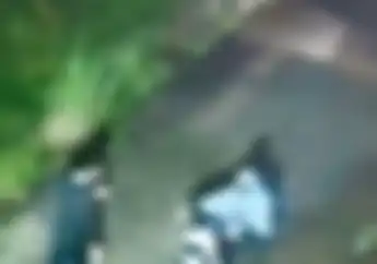 Video Pasangan Kompak Mencuri Motor di Bekasi, Hitungan Menit Sudah Berhasil Gasak Dua Motor