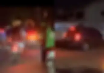Viral Video Pemotor Teriak Maling Kejar Mobil di Cakung, Pengemudi Lansia Tewas Dikeroyok, Faktanya Mencengangkan