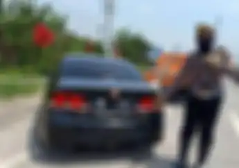 Enggak Cuma Motor, Polisi Akan Tilang Mobil Yang Pakai Knalpot Brong