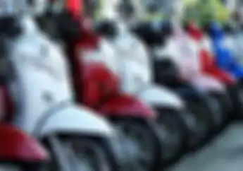Mending Mana, Beli Motor Online atau Langsung ke Dealer?
