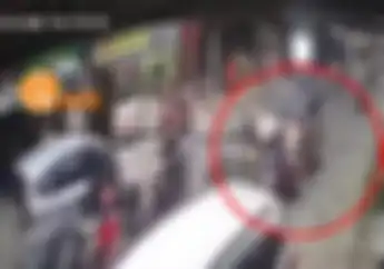 Video Diduga Mobil Milik Ormas Tabrak Pemotor di Medan, Satu Orang Meninggal