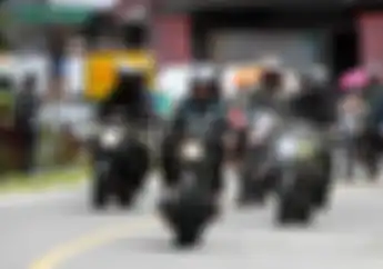 Presiden Jokowi Konvoi Motor Bareng Menteri, Luhut Naik Trail, Sandiaga Pilih Motor Listrik