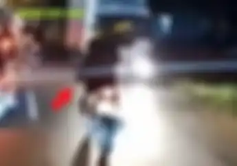 Video Geng Motor di Jombang Sok Jagoan, Nekat Rusak Truk yang Melintas di Jalan