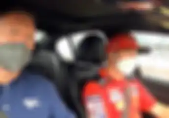 Jajal Sirkuit Mandalika, Jack Miller Pilih Naik Mobil Bareng Simon Crafar