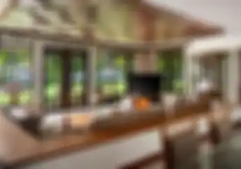 Lihat Hotel Dekat Sirkuit Mandalika Dengan Tarif Rp 15 Juta Per Malam