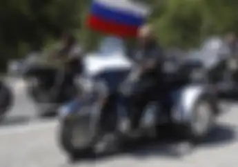 Aksi Vladimir Putin Bareng Klub Motor Gede, Sempat Dilarang Polandia Melintas