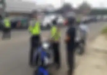 Polisi Main Tilang dan Razia Sembarangan Laporkan Ke Nomor HP atau Email Ini Propam Akan Turun Tangan