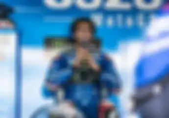 Alex Rins Bilang Dapat Suvenir dari MotoGP Indonesia 2022, Netizen: We Call This Oleh-oleh