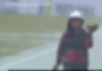 Balapan MotoGP Indonesia 2022 Ditunda Karena Hujan, Ini Sosok Pawang Hujan Sirkuit Mandalika
