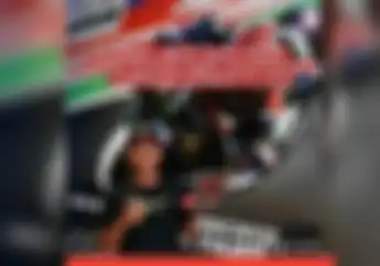 Pria Ini Dapat Sarung Tangan Fabio Quartararo di Mandalika, Langsung Ditawar Rp 10 Juta!