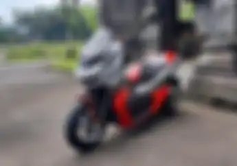 Magneto, Modifikasi Honda ADV150 Gaya Low Rider Futuristis Keren