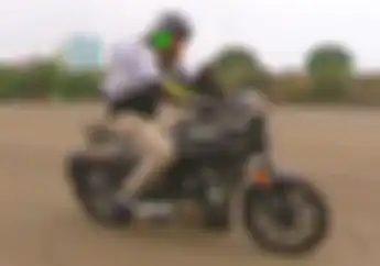 First Ride Husqvarna Svartpilen 250, Motornya Lincah Dan Tarikannya Jengat