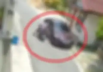 Aksi Heroik Warga Tangkap Maling Modus Pecah Kaca Mobil, Pelaku Langsung Terkapar