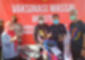 Asik Usai Vaksin Warga Berkesempatan Bawa Pulang Yamaha Gear 125