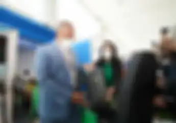 Dukung Penggunaan Motor Listrik, PLN Siap Perbanyak SPBKLU di Kantor Cabang