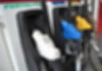 Kaget Harga Bensin RON 90 Setara Pertalite Tembus Rp14 Ribu Per Liter Cek di SPBU Pertamina Berapa  