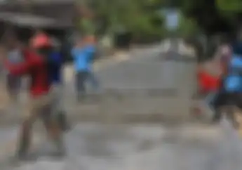 Cerita Crazy Rich Grobogan Keluarkan Uang Miliaran Rupiah Untuk Perbaikan Jalan, Sudah 20 Tahun Rusak