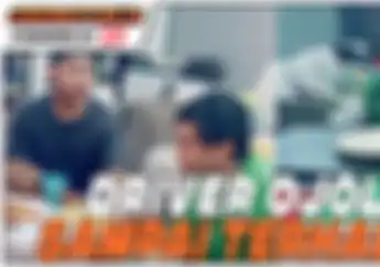 Video Driver Ojol Diajak Buka Puasa Habis Antar Makanan Bikin Terharu