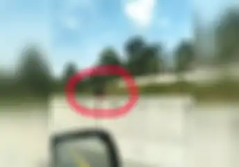 Video Emak-emak Naik Motor Terobos Jalan Tol Pekanbaru-Dumai, Endingnya Bikin Kaget