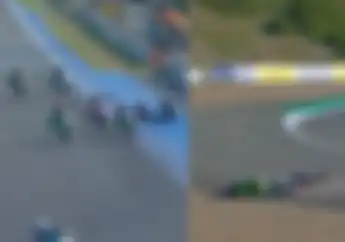Bukan Pembalap Indonesia Mario Aji, Pembalap Moto3 Ini Yang Bikin Crash Sesi Warm Up