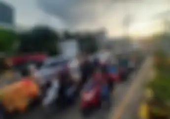 Ribuan Pemudik Motor dari Sumatera Mulai Padati Pelabuhan Merak Saat Arus Balik