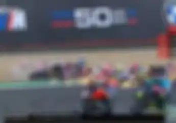 BREAKING NEWS, Balap Moto3 Prancis 2022 Dihentikan Akibat Hujan, Pembalap Berjatuhan Red Flag Berkibar