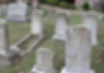 Serem, Motor Bebek Tergeletak di Tengah Makam Daerah Blitar, Ternyata Ini Faktanya