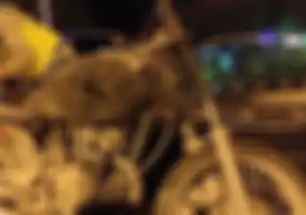 Pengendara Honda Mega Pro Ikut Terbakar Usai Motor Miliknya Terjatuh dan Terseret