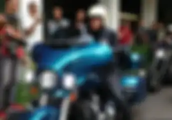 Zulkifli Hasan Ditunjuk Jokowi jadi Menteri Perdagangan, Pernah Touring Naik Harley-Davidson Ultra Electric