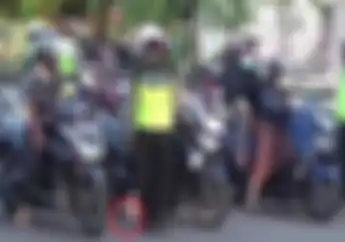 Bukan Sandal Jepit dan Celana Pendek yang Boleh Dipakai Pemotor Sudah Ada Peraturan Menteri