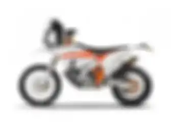KTM Perkenalkan Replika KTM 450 yang Dipakai di Balapan Reli Dakar